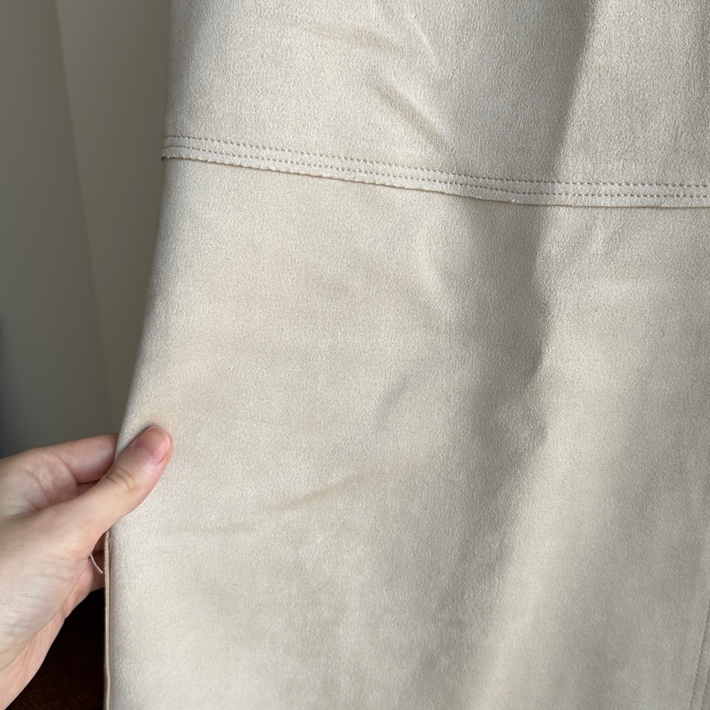 Truth By Republic Women’s Suede Vest Jacket, Bone, Size Medium - Picture 16 of 16